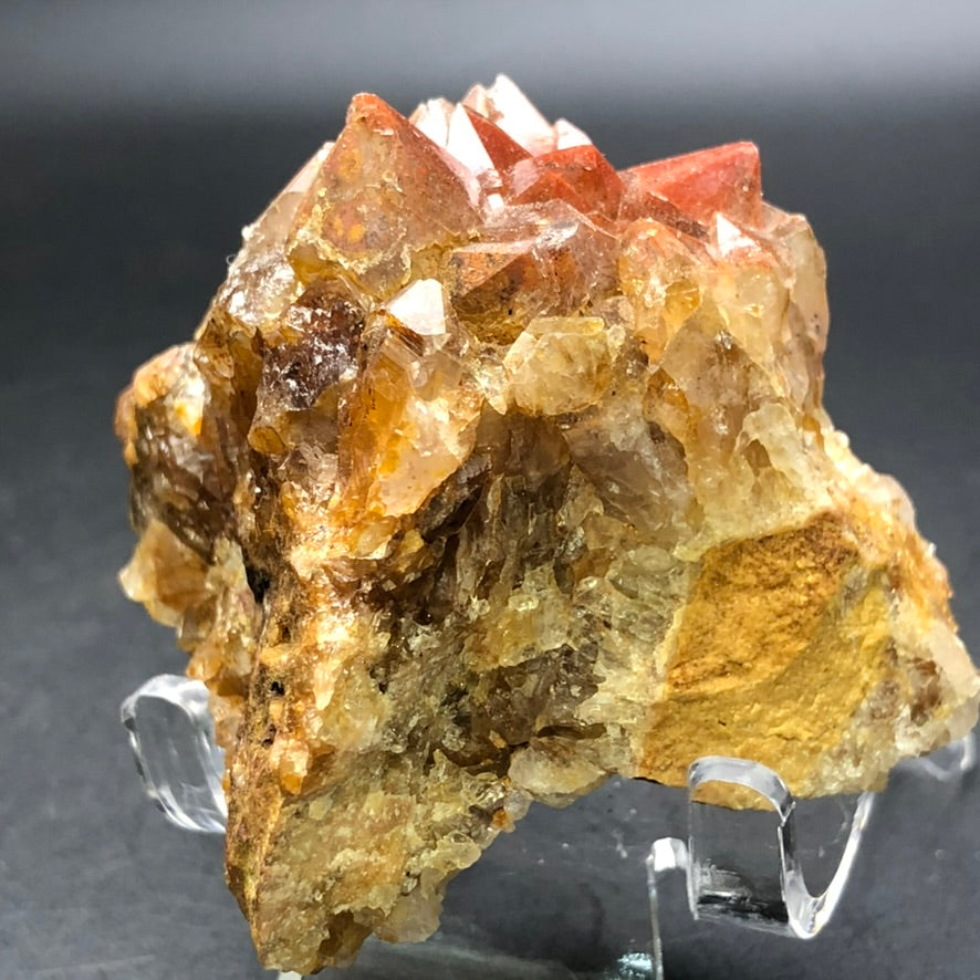 AUCTION- Quartz- unk locality