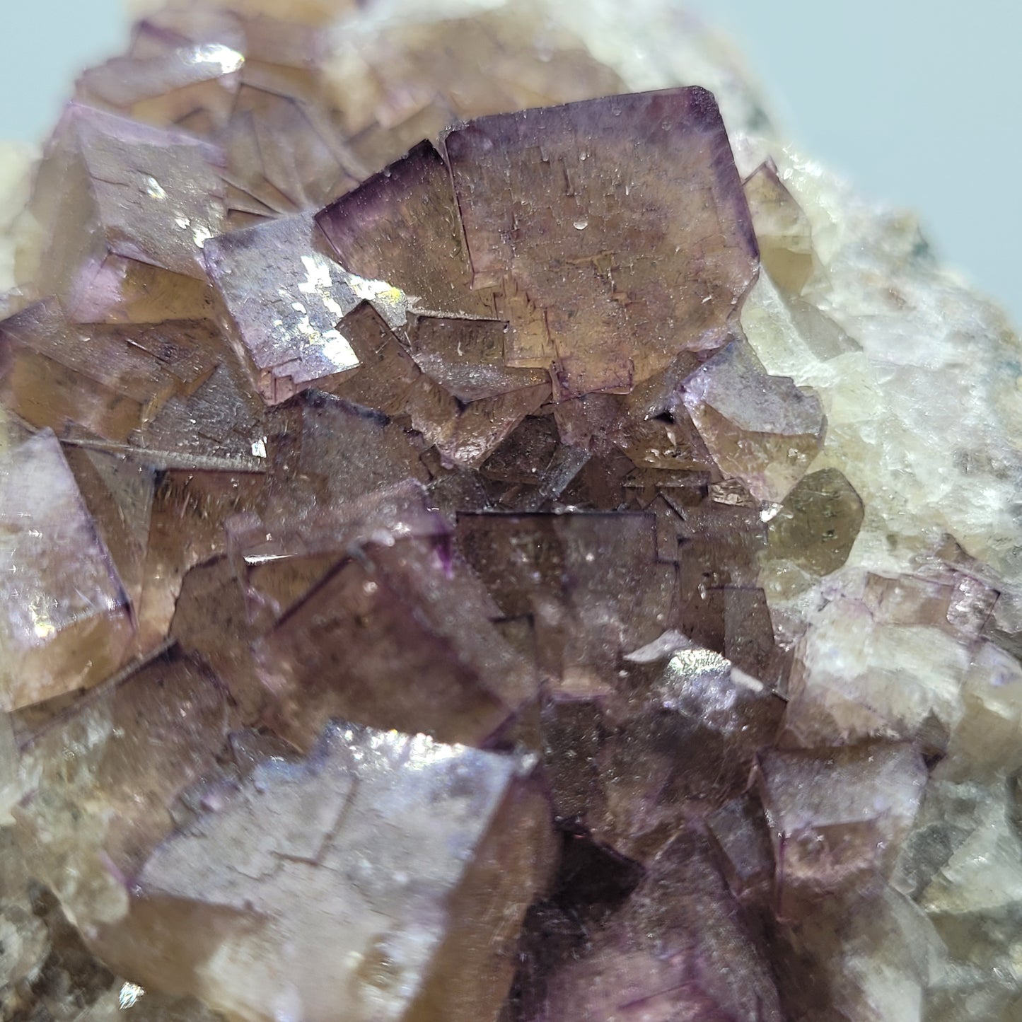 Fluorite- Highway 17 Roadcut (Rossport), Yesno Township, Thunder Bay District, Ontario, Canada, sku 815