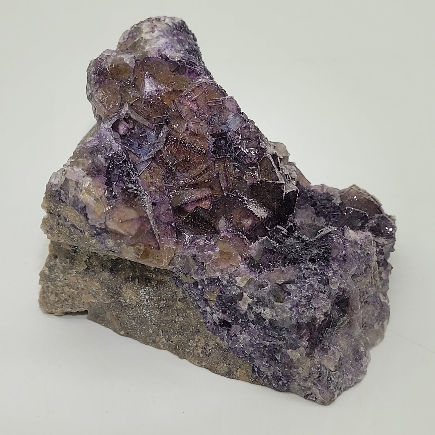 Fluorite- Highway 17 Roadcut (Rossport), Yesno Township, Thunder Bay District, Ontario, Canada, sku 816