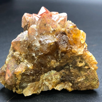 AUCTION- Quartz- unk locality