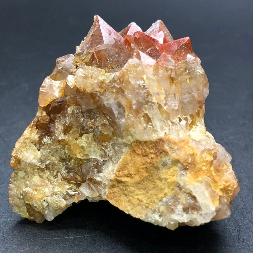 AUCTION- Quartz- unk locality