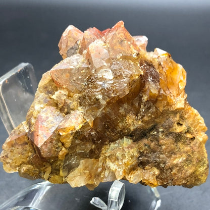 AUCTION- Quartz- unk locality