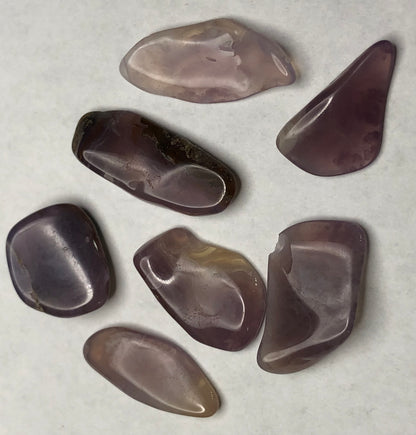 AUCTION- Purple agate- unk locality