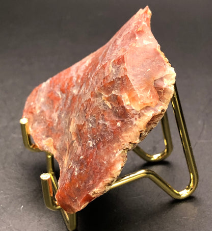 AUCTION- Red agate- unk locality