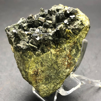 AUCTION- Epidote- unk locality