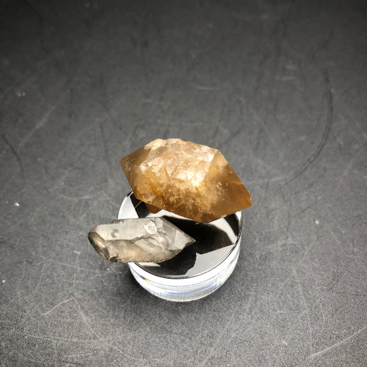 AUCTION- Quartz- Penna