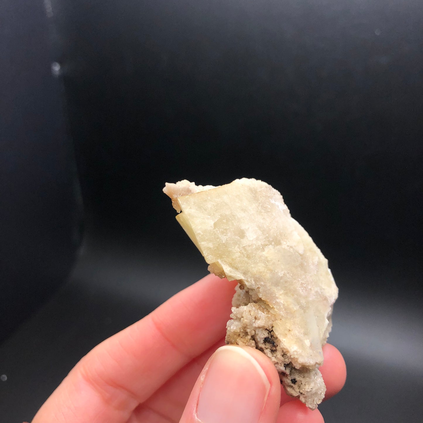 AUCTION- Calcite- unknown locality