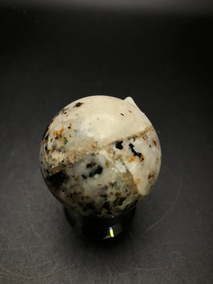 AUCTION- Garnet Quartz- locality unknown