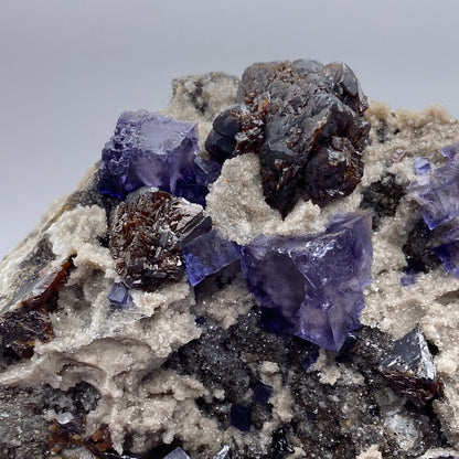 Fluorite, Sphalerite, Quartz- Elmwood Mine, Smith County, TN, USA