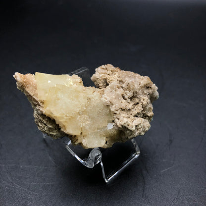 AUCTION- Calcite- unknown locality