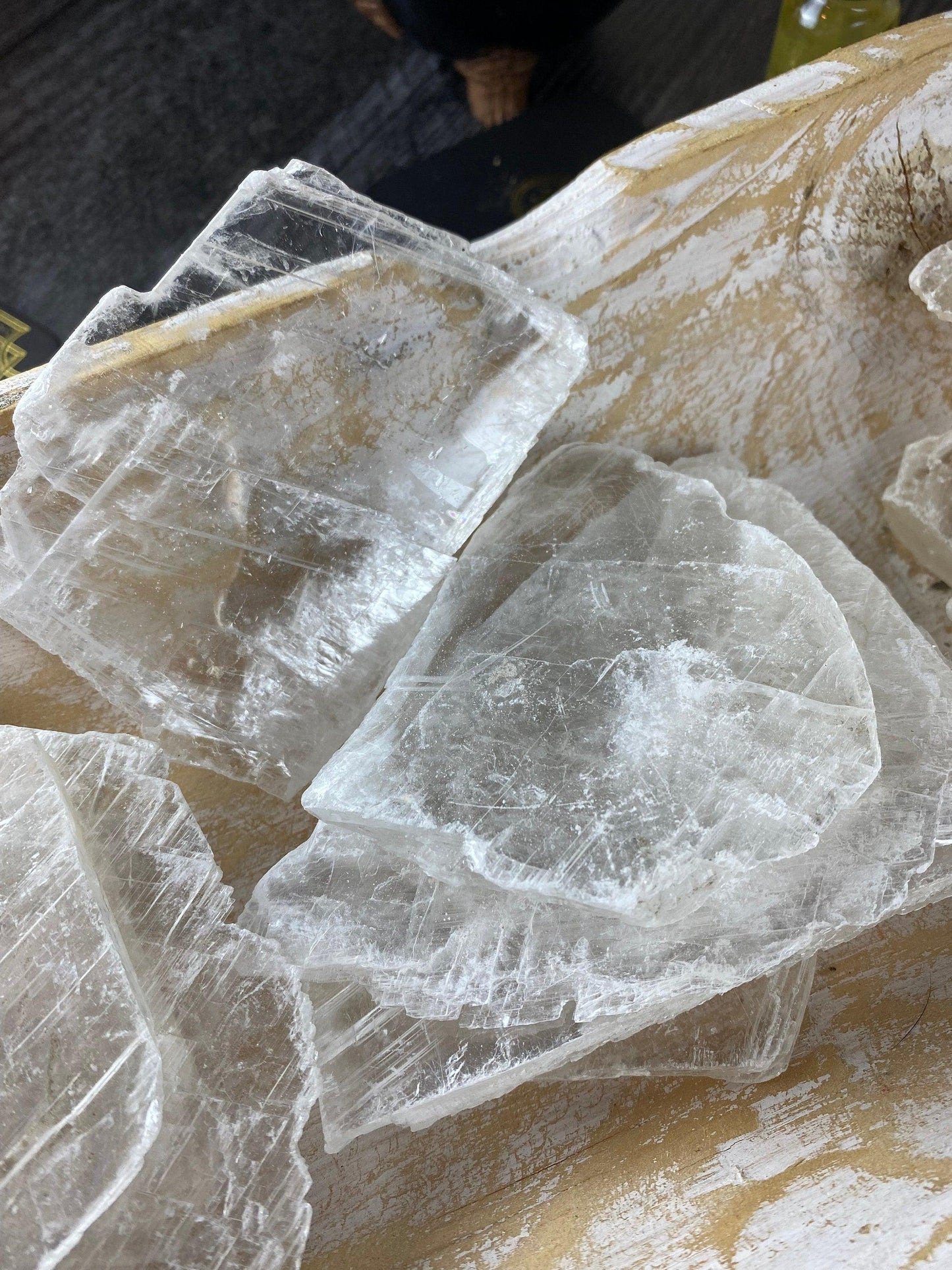 Raw Selenite Charging Plate (Clear) - - The Crystalary