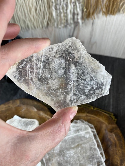 Raw Selenite Charging Plate (Clear) - - The Crystalary